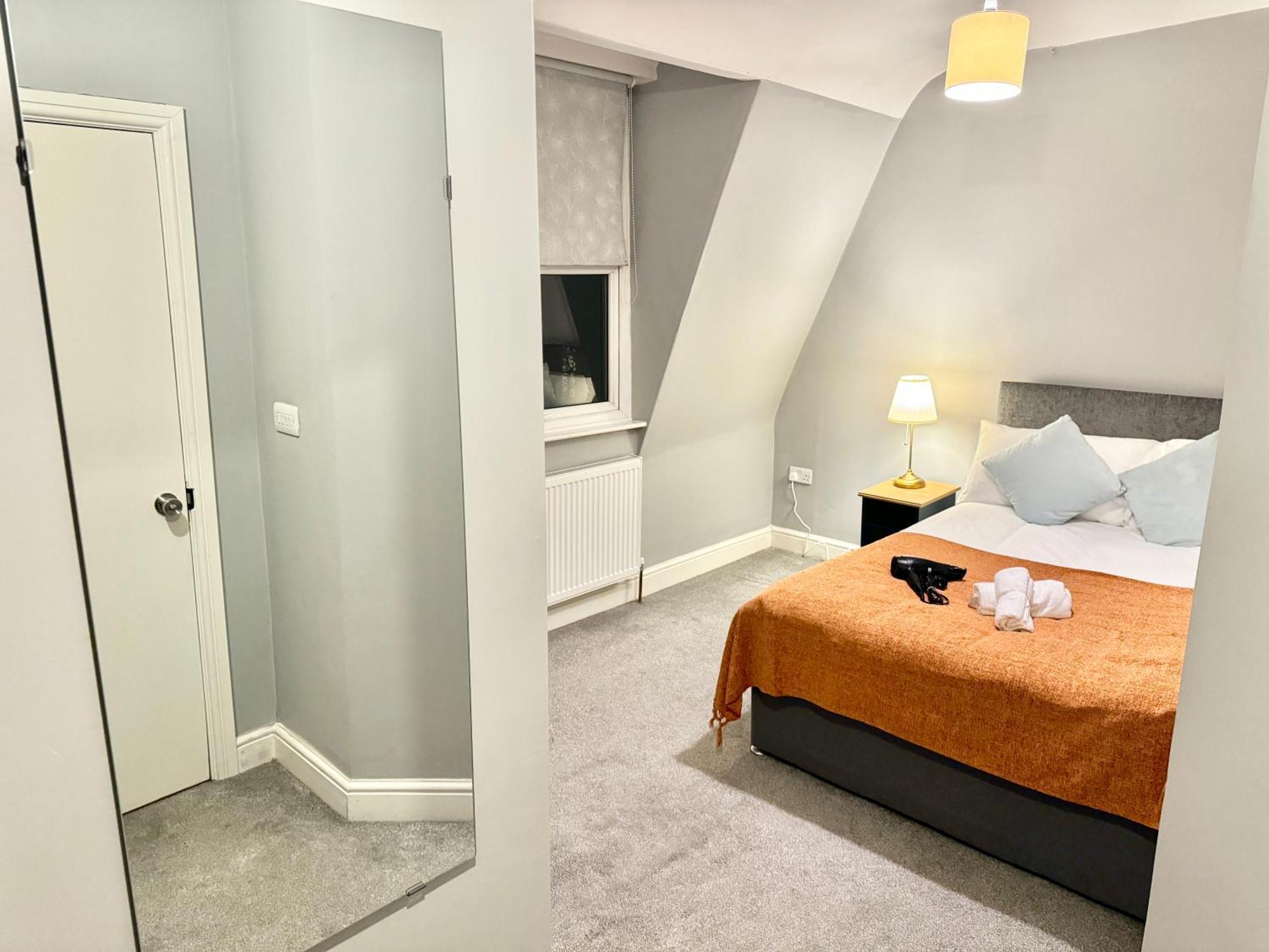 Modern En-Suite Rooms By Finsbury Park Station 8 Mins To King'S Cross By Tube London Exterior photo